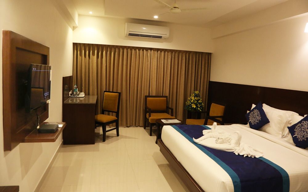 I V Sanctum Hotel Μπανγκαλόρ Εξωτερικό φωτογραφία