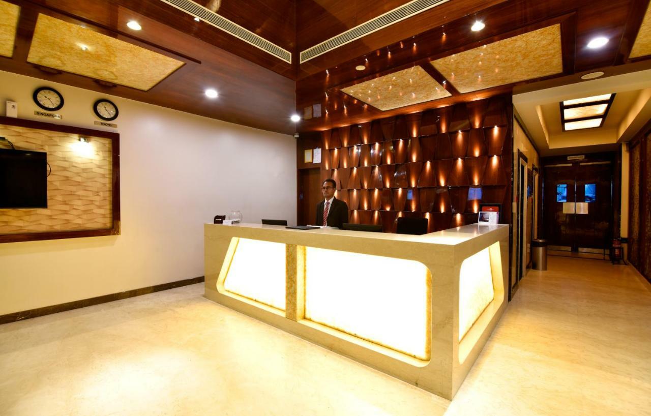 I V Sanctum Hotel Μπανγκαλόρ Εξωτερικό φωτογραφία